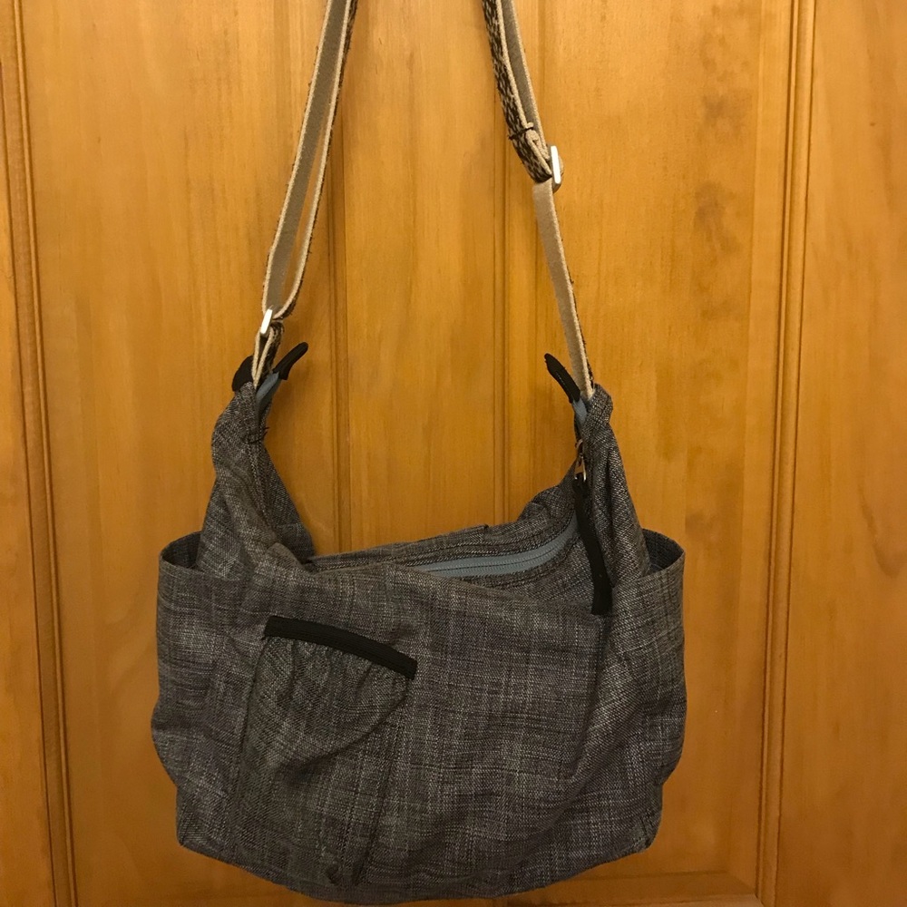 Keen purse